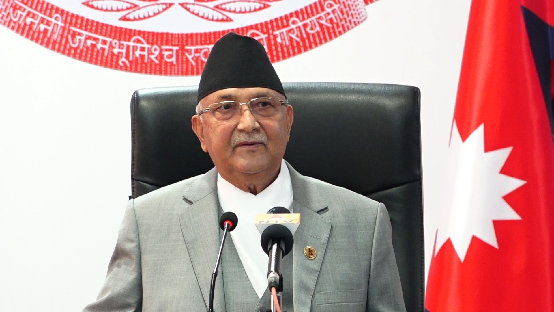 एमालेले नै नेपालको समृद्धि अघि बढायो : ओली